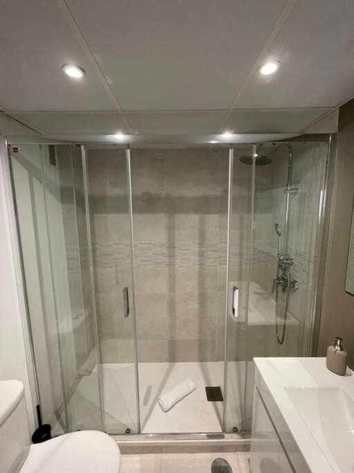 Apartamento IV Alcalaretiro Ideal Parejas Мадрид Екстериор снимка