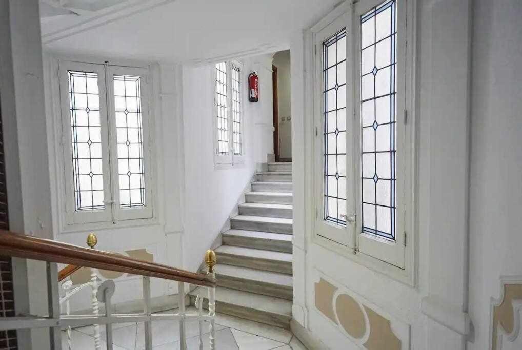 Apartamento IV Alcalaretiro Ideal Parejas Мадрид Екстериор снимка